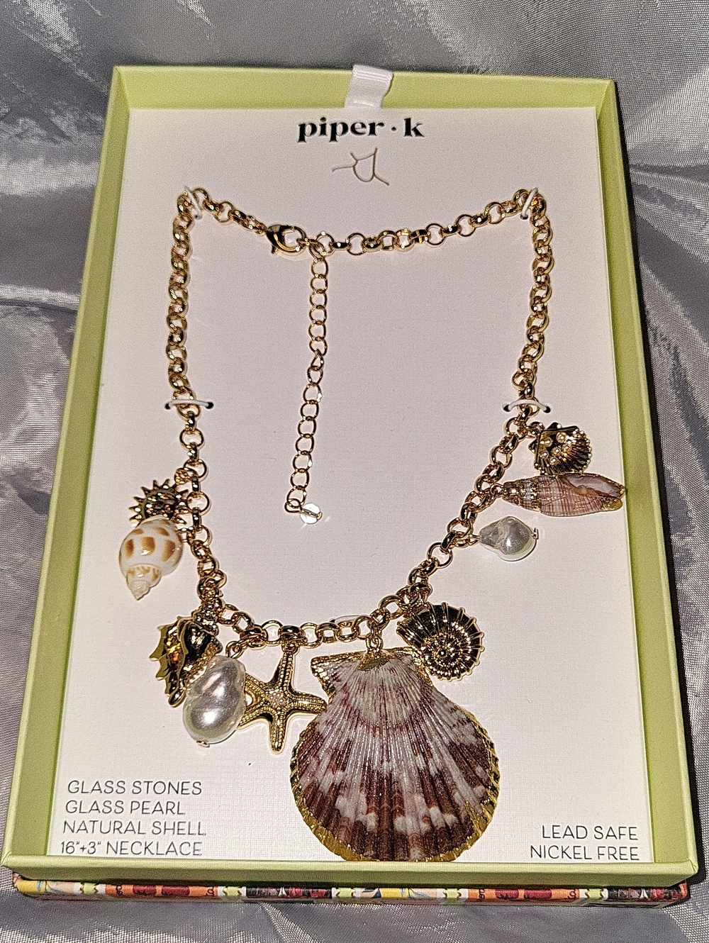 Piper K Gold Tone Seashell Charm Necklace with Pearlescent Accents M RT TE